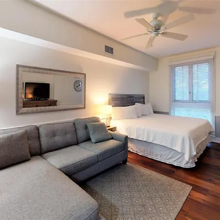 Villa Pilot House 229